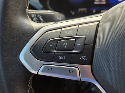 Certified 2024 Volkswagen Taos S FWD image 24
