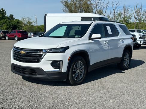 Used 2023 Chevrolet Traverse LT AWD/4WD image 1