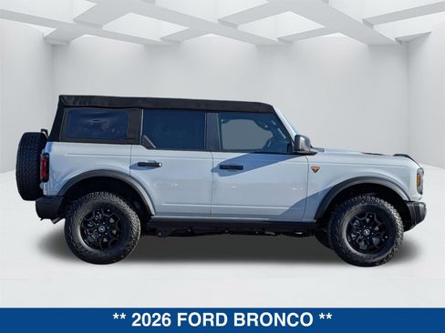 New 2026 Ford Bronco Badlands AWD/4WD image 3