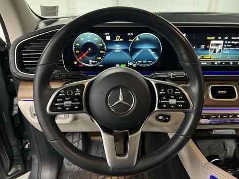 Used 2023 Mercedes-Benz GLE 450 4MATIC image 11