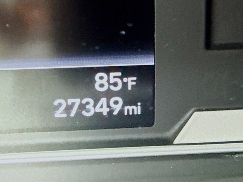Used 2022 Hyundai Santa Cruz SEL FWD image 38