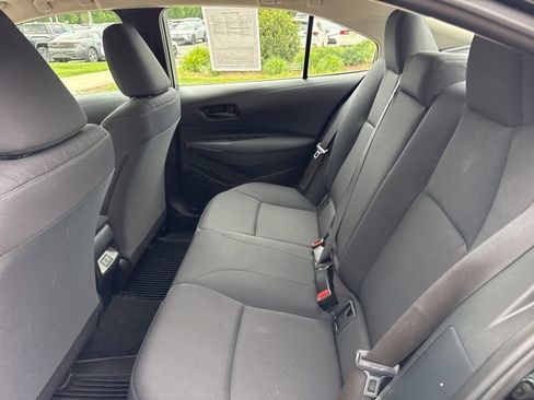 Used 2024 Toyota Corolla LE FWD image 27