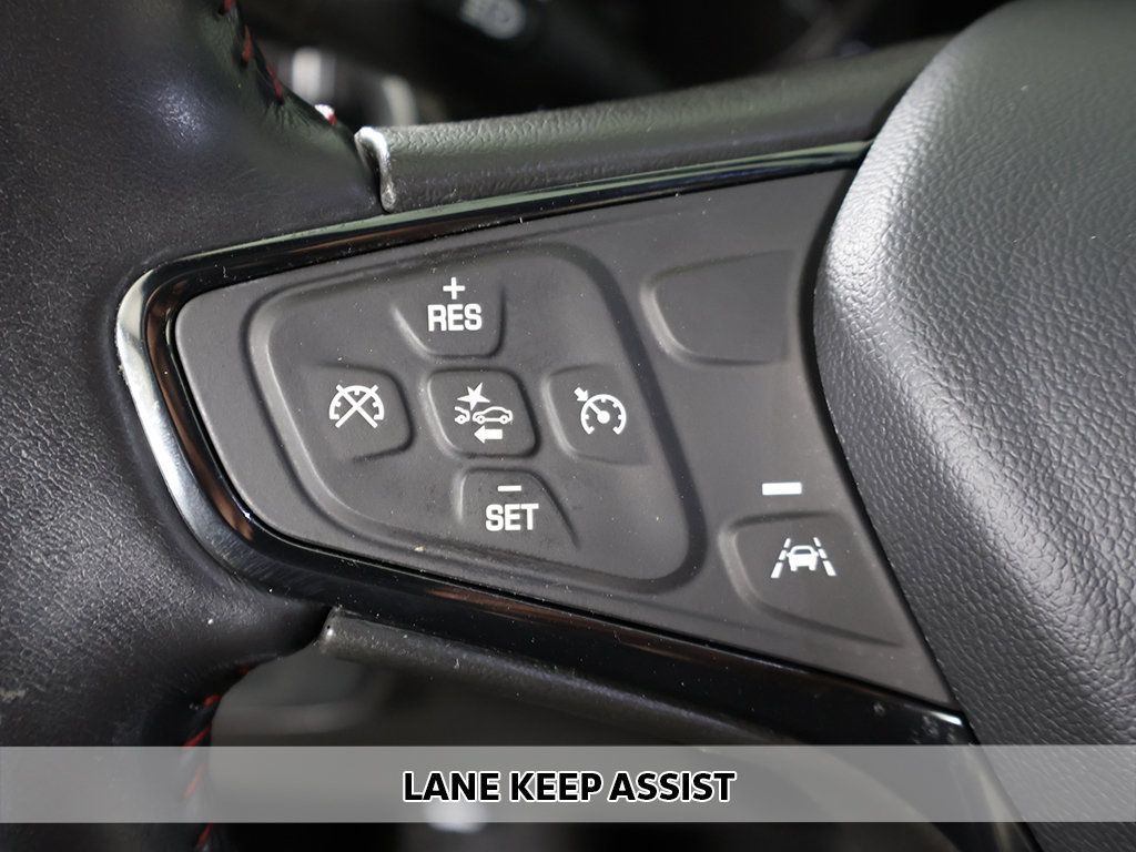Used 2022 Chevrolet Equinox RS FWD image 3