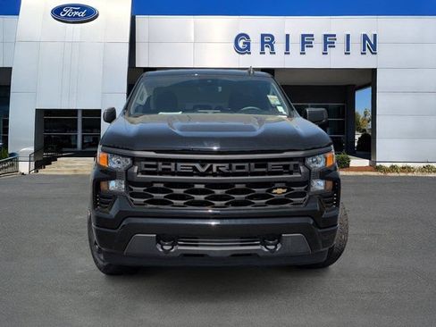 Used 2023 Chevrolet Silverado 1500 Custom AWD/4WD image 12