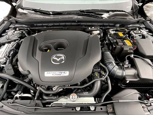 New 2026 MAZDA MAZDA3 Hatchback w/Premium Plus Pkg image 11