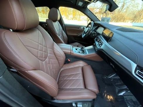 Used 2023 BMW X6 xDrive40i w/ M Sport Package AWD/4WD image 30