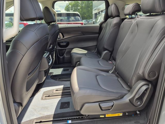 New 2027 Kia Carnival SX w/ Dark Edition Package FWD image 22