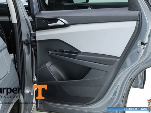 Used 2023 Volkswagen Taos SEL AWD/4WD image 30