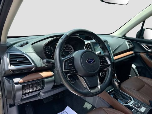 Used 2019 Subaru Forester Touring w/ Popular Package #3 AWD/4WD image 9