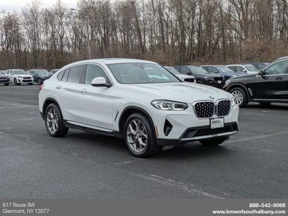 Used 2022 BMW X4 xDrive30i w/ Premium Package 2
