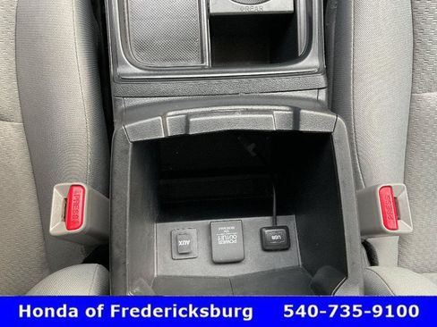 Used 2016 Honda CR-V LX image 40