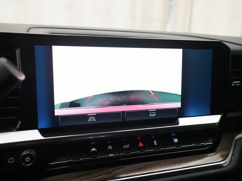 Used 2023 Chevrolet Silverado 1500 LT image 19