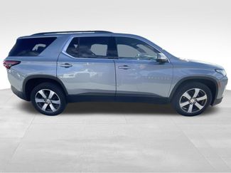 Used 2023 Chevrolet Traverse LT w/ LT Premium Package video 2