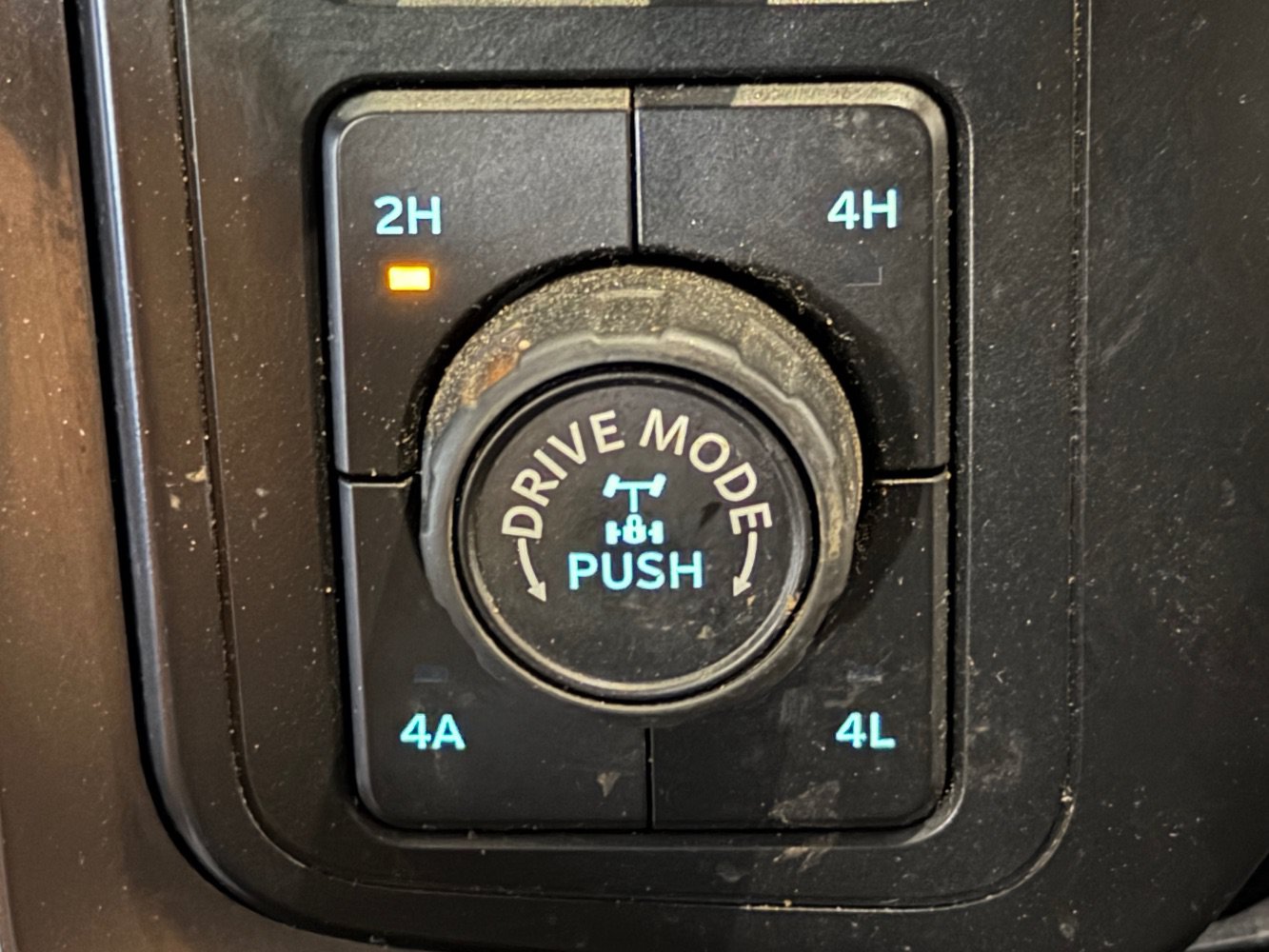 Used 2022 Ford F150 Lariat w/ Equipment Group 502A High AWD/4WD image 34