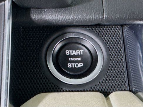 Used 2021 Land Rover Range Rover Sport HST image 34