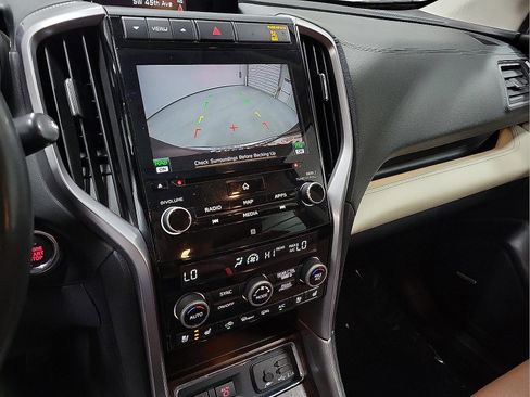 Used 2019 Subaru Ascent Touring w/ Popular Package #3 image 14