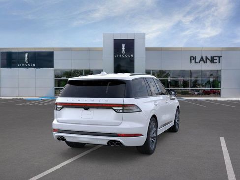 New 2026 Lincoln Aviator 2WD w/ Jet Appearance Package image 8
