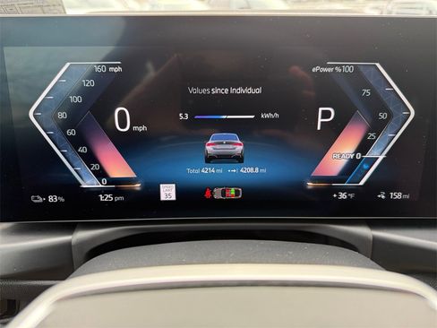 Used 2025 BMW i4 xDrive40i w/ Premium Package image 19