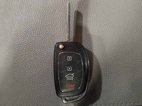 Used 2017 Hyundai Sonata SE FWD image 32