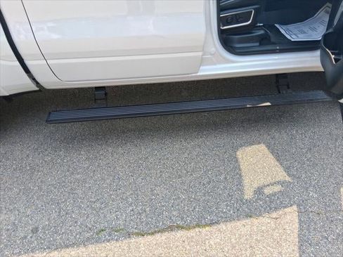 New 2026 RAM 1500 Laramie w/ Night Edition image 34