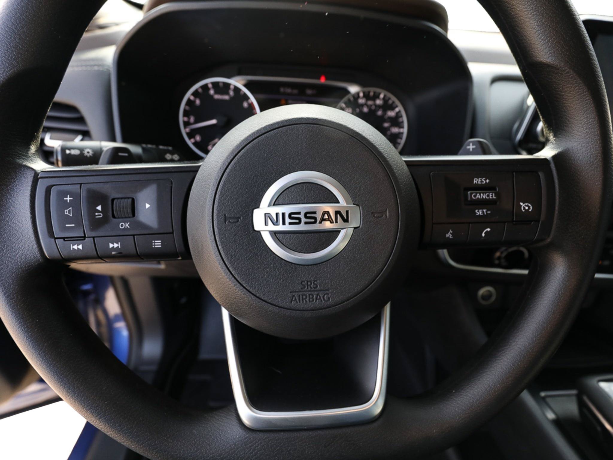 Used 2021 Nissan Rogue S AWD/4WD image 15
