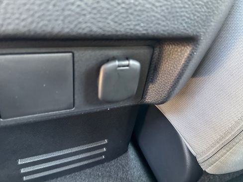 New 2026 Toyota Tacoma SR5 AWD/4WD image 39