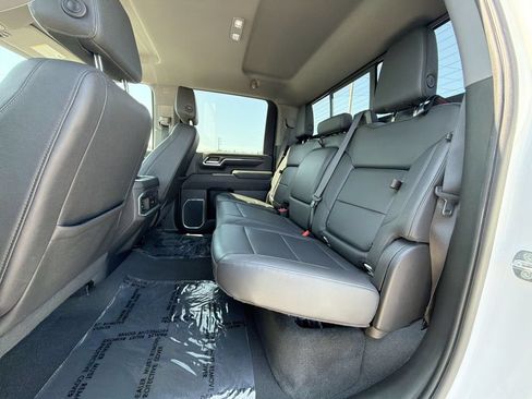 Certified 2024 GMC Sierra 3500 SLT w/ SLT Premium Package AWD/4WD image 32