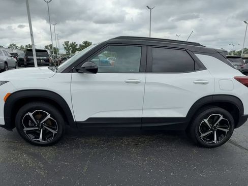 Used 2023 Chevrolet TrailBlazer RS w/ Convenience Package AWD/4WD image 5