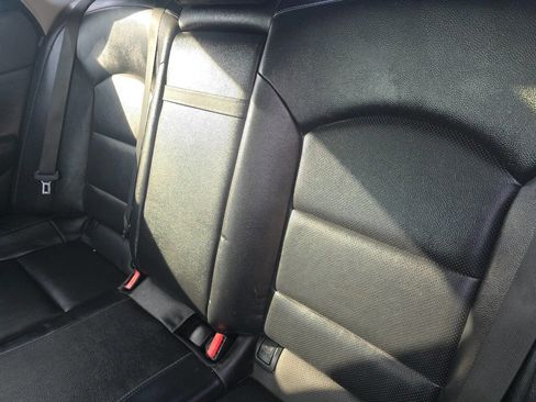 Used 2017 Kia Cadenza Premium w/ Luxury Package image 14