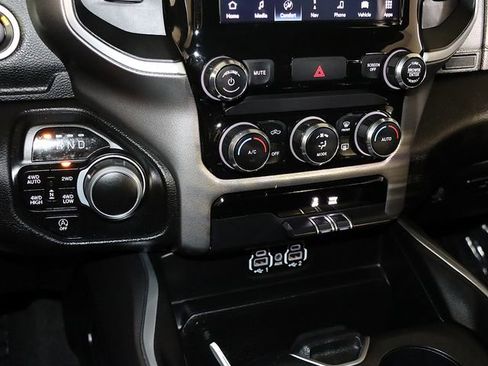 Used 2022 RAM 1500 Big Horn image 22