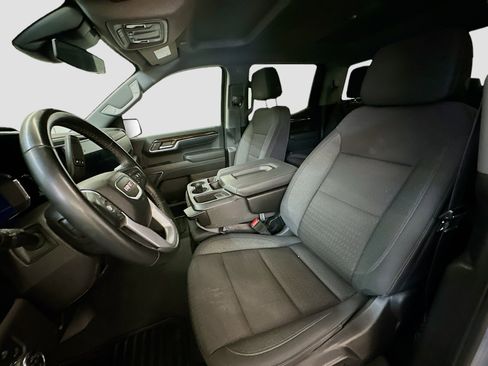 Used 2024 GMC Sierra 1500 Elevation image 13