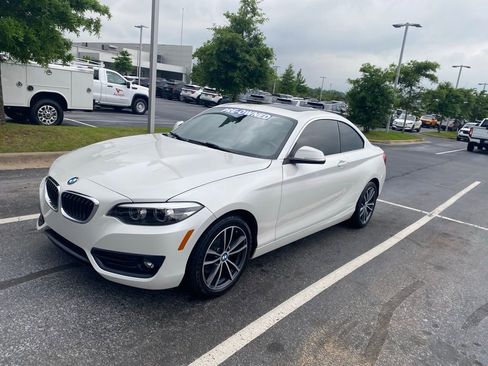 Used 2018 BMW 230i Coupe RWD image 3