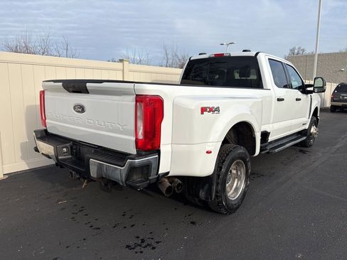 Used 2023 Ford F350 XLT image 3