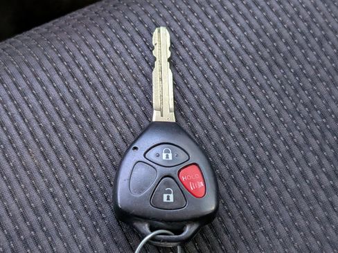 Used 2009 Scion xB FWD image 24