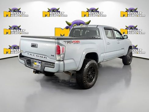 Used 2021 Toyota Tacoma TRD Sport AWD/4WD image 5