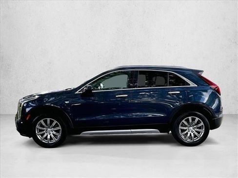 Used 2019 Cadillac XT4 Premium Luxury w/ Driver Awareness Package FWD image 6