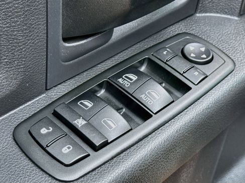 Used 2012 RAM 1500 Express AWD/4WD image 10