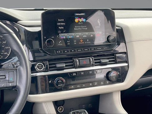 Certified 2023 Nissan Pathfinder SL w/ SL Premium Package image 6