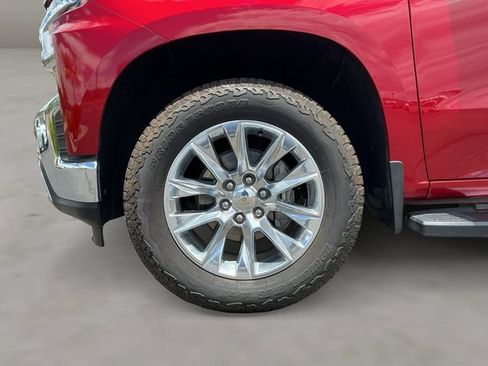 Used 2021 Chevrolet Silverado 1500 LTZ w/ Technology Package AWD/4WD image 22