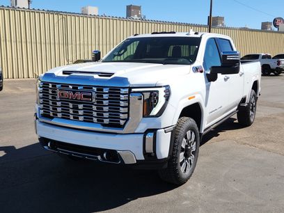New 2026 GMC Sierra 2500 Denali w/ Max Trailering Package