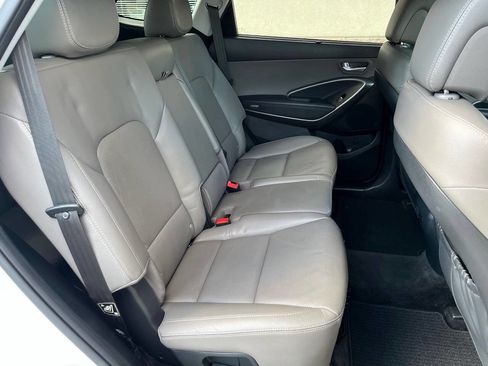 Used 2018 Hyundai Santa Fe SE w/ SE Premium Package 02 image 11