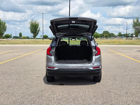 Used 2024 GMC Terrain SLT AWD/4WD image 53