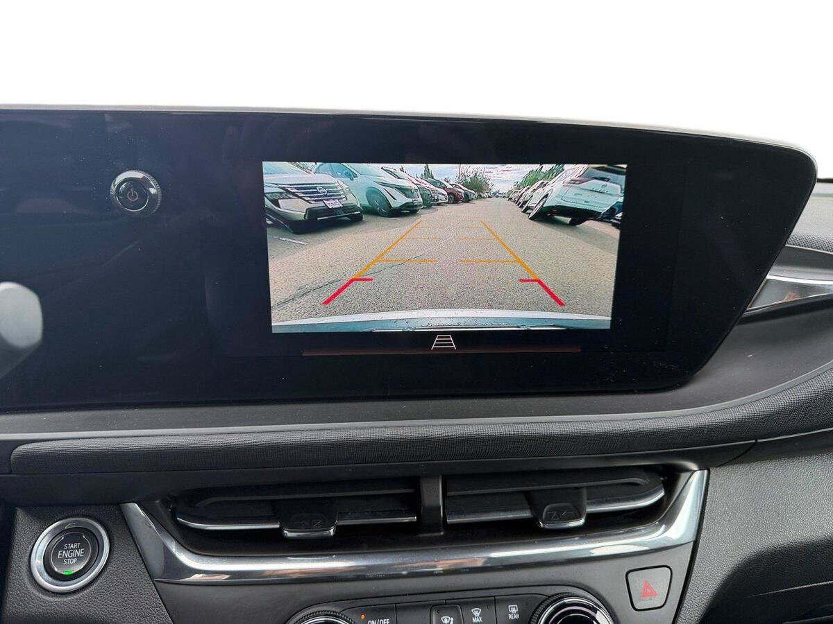 Used 2025 Buick Envista Preferred FWD image 20