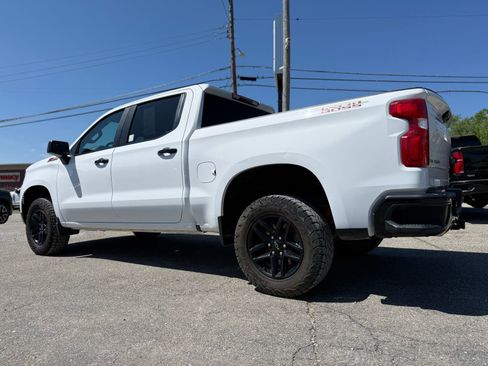 Used 2023 Chevrolet Silverado 1500 LT Trail Boss w/ Protection Package AWD/4WD image 6