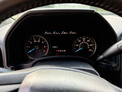 Used 2017 Ford F150 XLT w/ Equipment Group 302A Luxury image 10