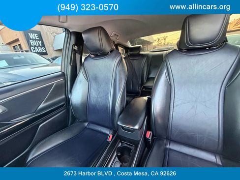 Used 2019 Toyota Mirai Sedan 4D image 10