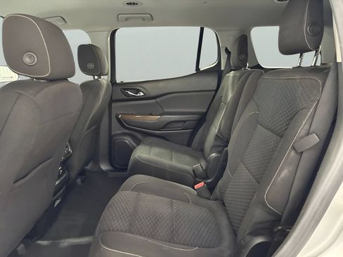 Used 2018 GMC Acadia SLE AWD/4WD image 11
