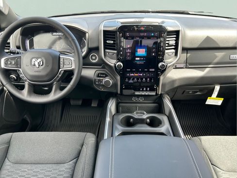 New 2026 RAM 1500 Big Horn AWD/4WD image 13