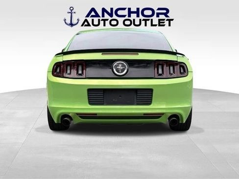 Used 2013 Ford Mustang Coupe RWD image 7