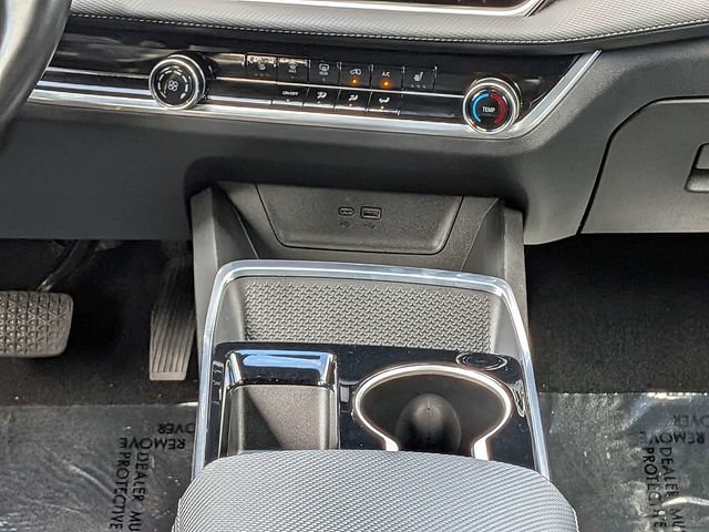Used 2025 Chevrolet Equinox LT FWD image 21